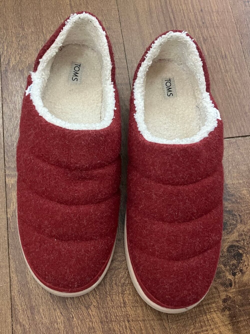 Toms Slippers